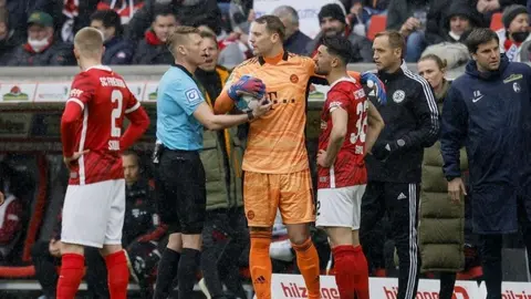 Bundesliga: Friburgo presentó protesta contra el Bayern por jugar con 12 futbolistas