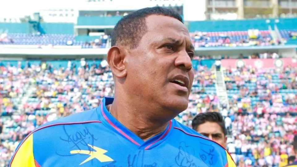Antonio Carlos Santos: 'Baños no trabaja para el América, trabaja para los promotores'