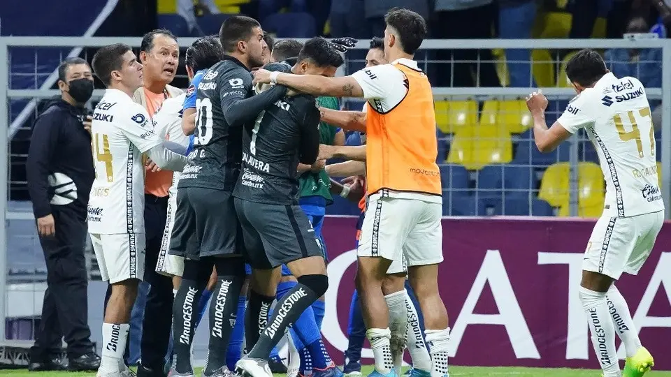 Cruz Azul vs Pumas: Antuna, Jurado, González y Talavera, se enfrascaron en riña tras el partido