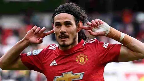 Presidente de Botafogo persuadió a Cavani: ‘Tengo más dinero que el Barça’