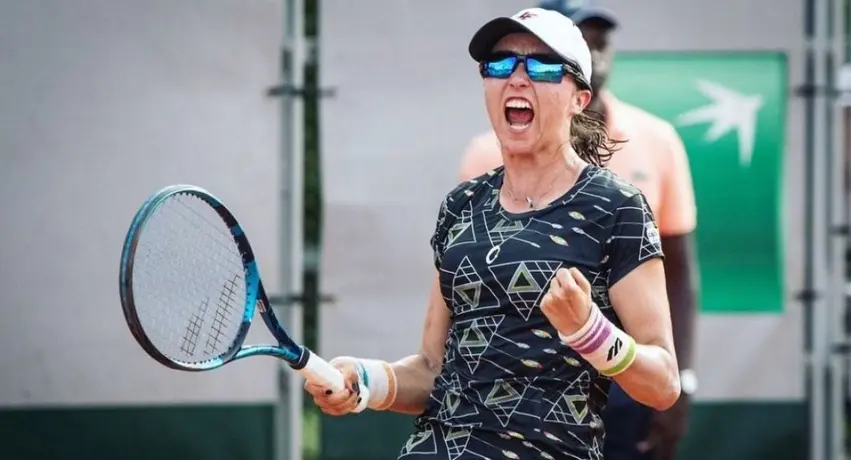 Roland Garros: Fernanda Contreras derrotó a Panna Udvardy y avanzó a la segunda ronda