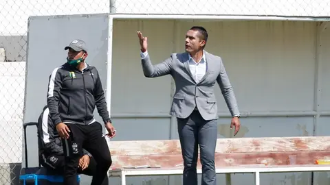 León: Christian Martínez quedará como DT interino de La Fiera