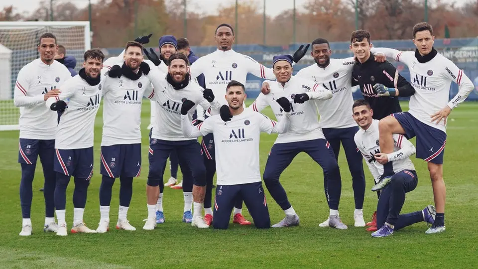 PSG: Dos positivos en el club por Covid-19; Paredes, en aislamiento