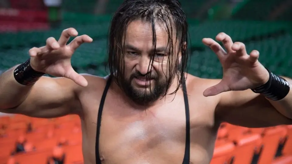 Averno quiere sacar el lado más rudo de Místico