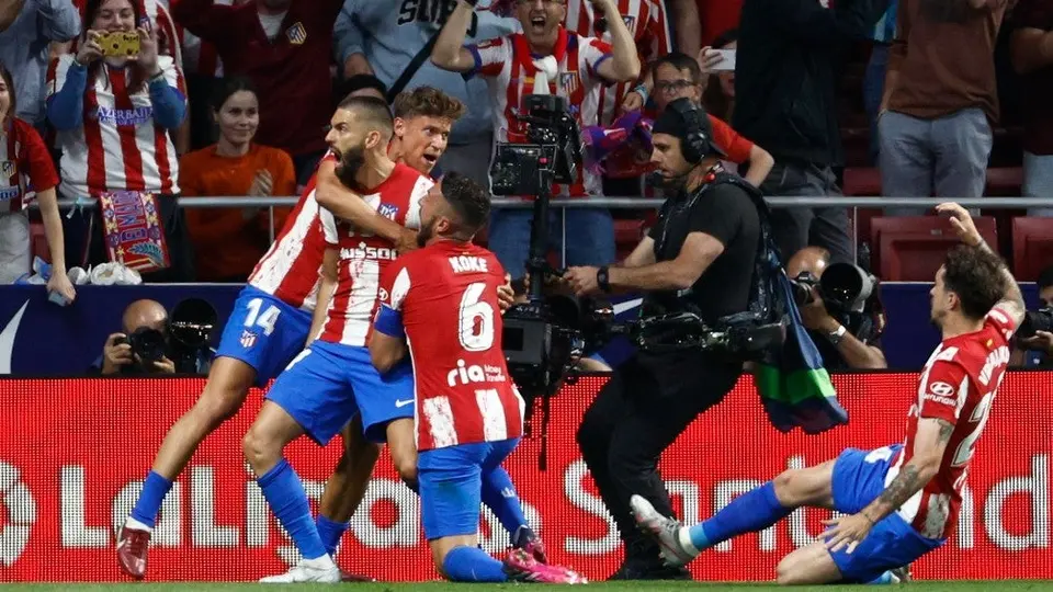 Héctor Herrera: Atlético de Madrid venció a un Real Madrid con la mente en la Final de la Champions