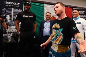 Canelo Álvarez: Pagó la cuenta de los clientes de una taquería de Jalisco