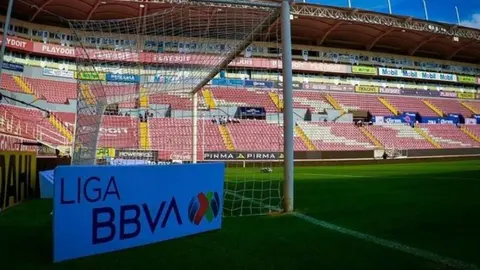 Necaxa: Cancha del Estadio Victoria se encuentra en malas condiciones tras concierto