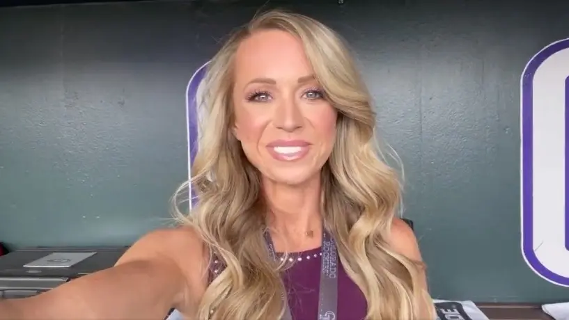 Reportera recibió fuerte pelotazo durante partido de la MLB