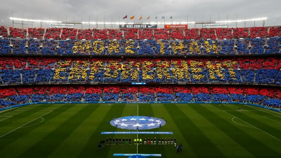 Barcelona: Socios compromisarios aprobaron patrocinio de Spotify