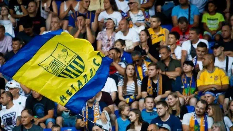 Futbolistas brasileños del Metallist de Ucrania abandonaron Járkov en tren