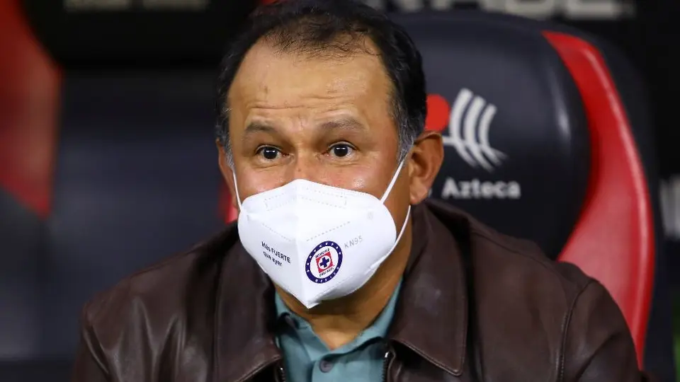 Juan Reynoso sobre su continuidad en Cruz Azul: “No sabía que hay mucha presión”