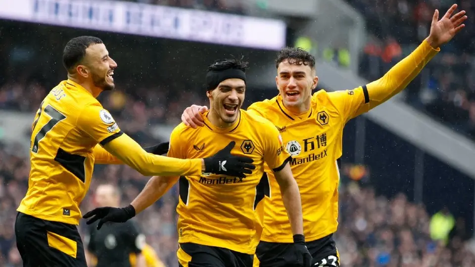 Raúl Jiménez: Protagonista en la victoria del Wolverhampton ante el Tottenham