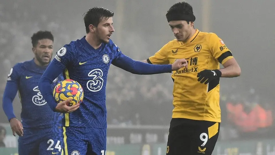 Raúl Jiménez: Entre los diez jugadores más devaluados de la Premier League