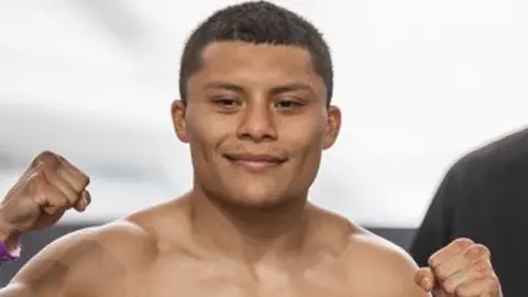 Pitbull Cruz busca campeonato mundial en peso Ligero: 'Yo vine a pelear y dar espectáculo'