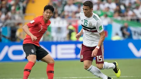 Héctor Moreno sobre la posibilidad del Mundial cada dos años: 'Se perderá el encanto'