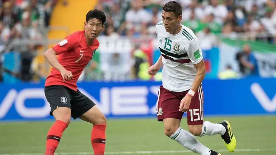 Héctor Moreno sobre la posibilidad del Mundial cada dos años: 'Se perderá el encanto'