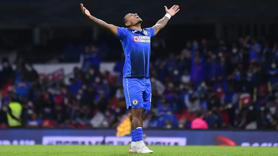 Fan de Cruz Azul a Otero tras no ser llamado: 'En cuanto te convoquen vas a deshacer la Liga'