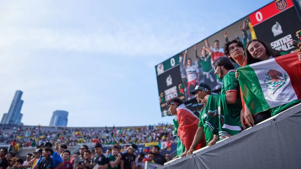 Selección Mexicana: Conato de bronca entre aficionados tras el partido vs Ecuador