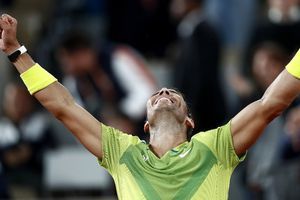 Roland Garros: Rafa Nadal venció a Djokovic y el sueño por el título continua