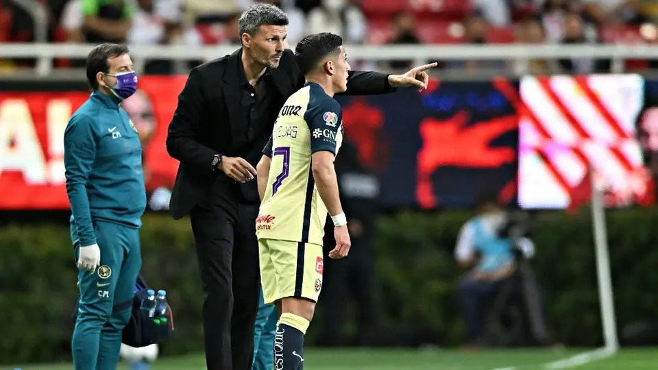 Negro Santos: 'Fernando Ortiz pasó de noche en México y hoy es DT del América'