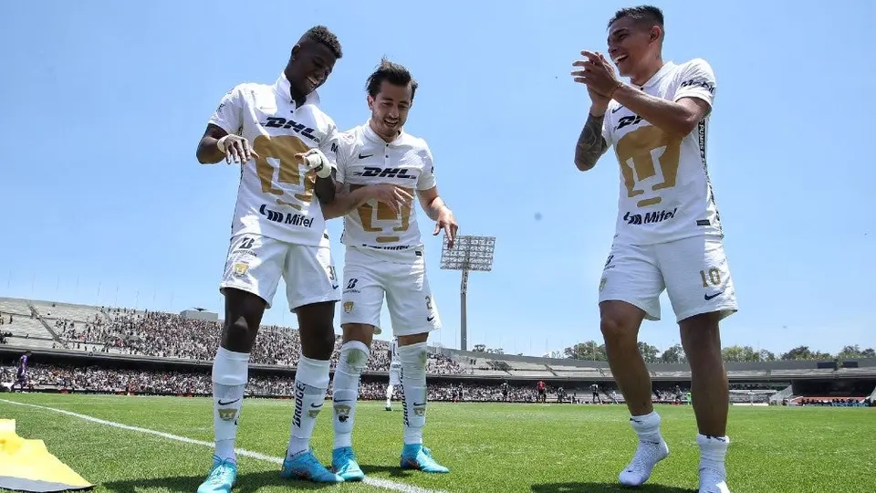 Liga MX: Pumas saca el triunfo ante Rayados en el tiempo agregado con doblete de Corozo