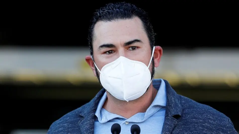 Adrián González: Anunció su retiro definitivo del beisbol