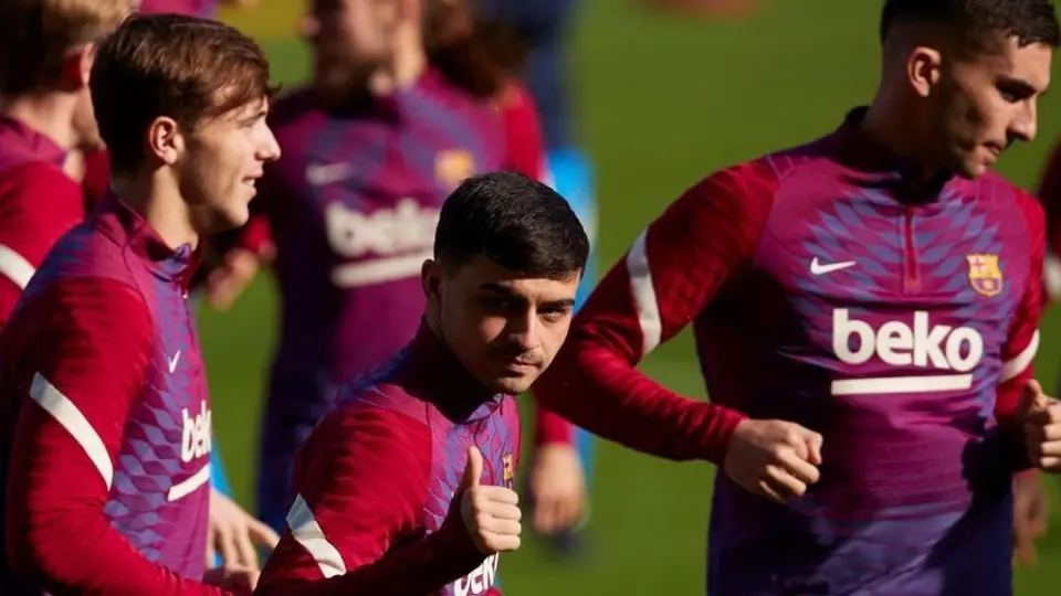 Barcelona: Pedri y Ferran Torres dieron positivo a Covid-19; suman seis casos