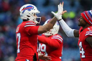 NFL: Bills venció a Panthers y frenó racha negativa para mantenerse en zona de postemporada