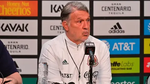 Martino sobre por qué no llama a jugadores de Atlas: ‘Su estructura es más de extranjeros’