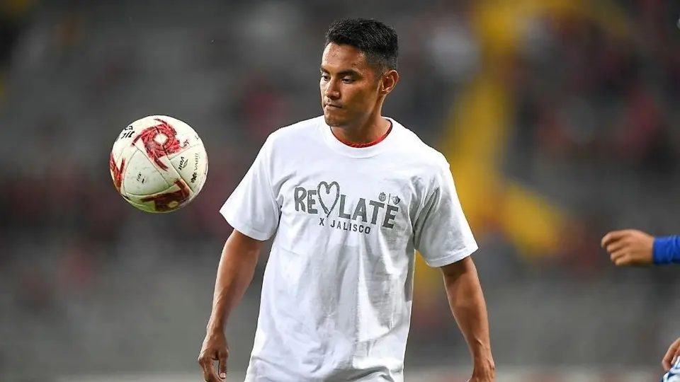 Gallito Vázquez lamentó que Ricardo Peláez no cumpliera su palabra de dejarlo en Chivas