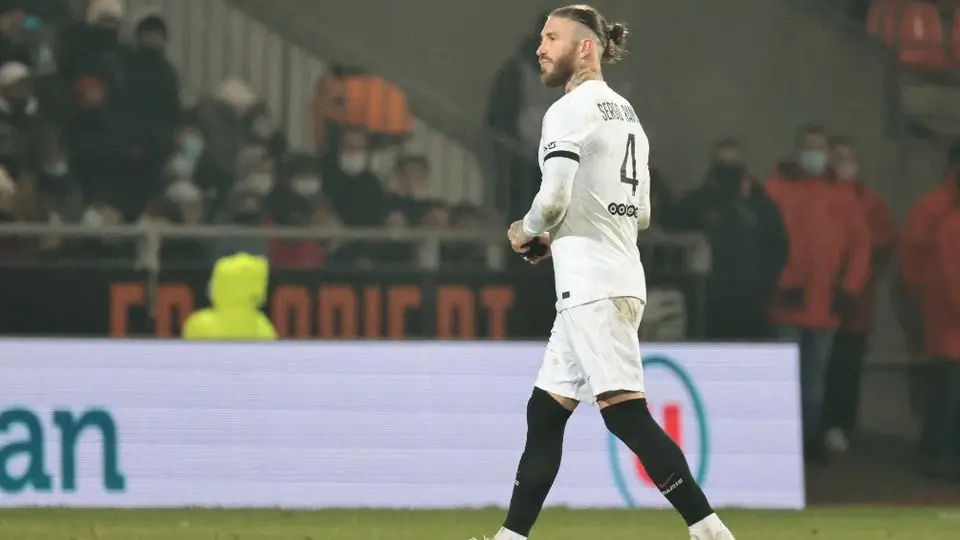 PSG: Sergio Ramos recibió dos tarjetas en 5 minutos y salió expulsado en su segundo partido con el club