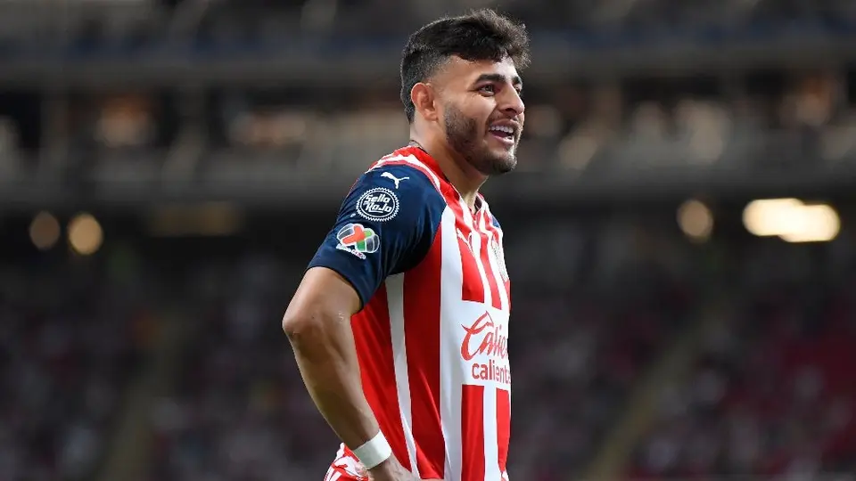 Chivas: Alexias Vega, el jugador que soñaba debutar con Pumas y hoy brilla en el Rebaño