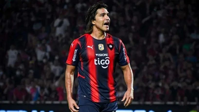 Video: Marcelo Martins rompió en llanto al marcar un gol que le dedicó a su papá