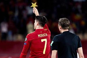 Álvaro Morata: Lamentó el fallecimiento del niño al que dedicó gol ante Suecia