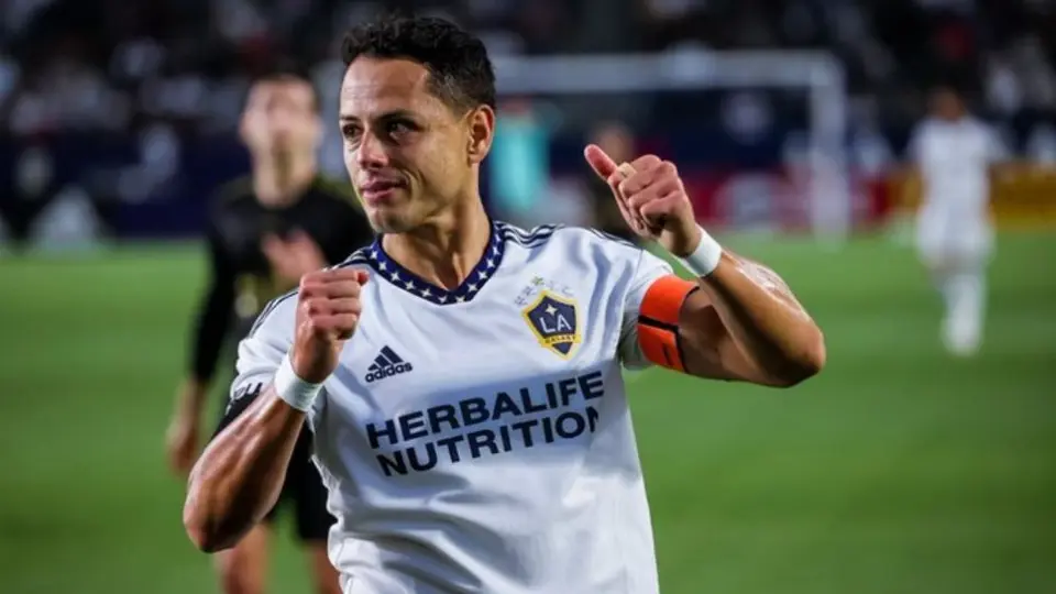 Chicharito Hernández: Rompió sequía goleadora ante el LAFC de Carlos Vela