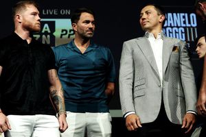 Canelo Álvarez sobre Golovkin: "Pretende ser amigable pero es un pen..."