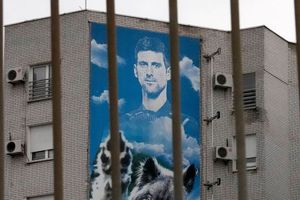 Padre de Djokovic: 'Mi hijo es el Espartaco del nuevo mundo; un símbolo del mundo ibre'