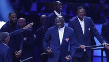 NBA: Realizó homenaje a los 75 mejores jugadores de la historia