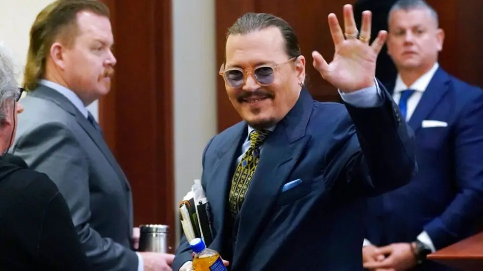 Johnny Depp ganó juicio ante Amber Heard, pero jurado los responsabilizó por difamación