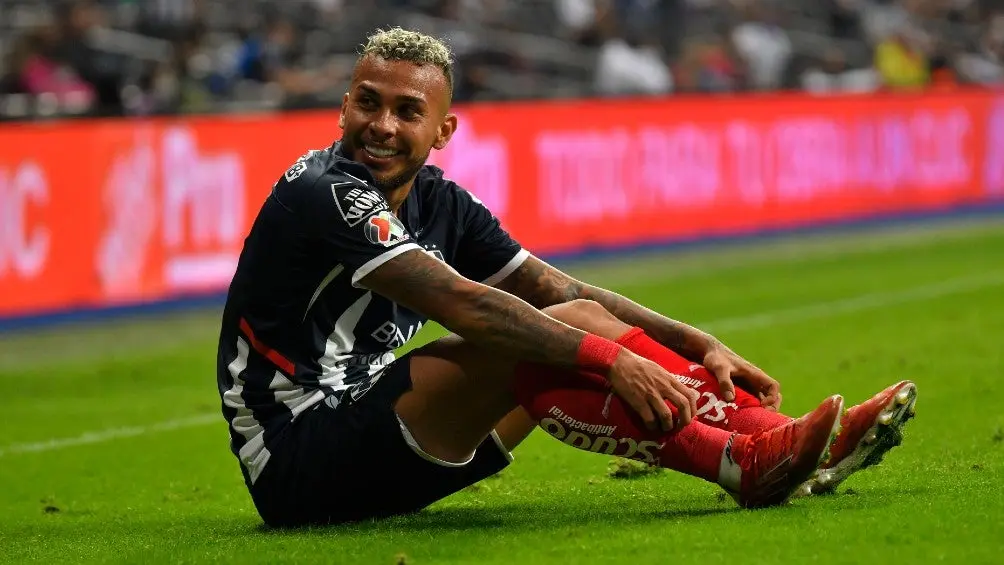 Duvan Vergara en partido con Rayados | IMAGO7