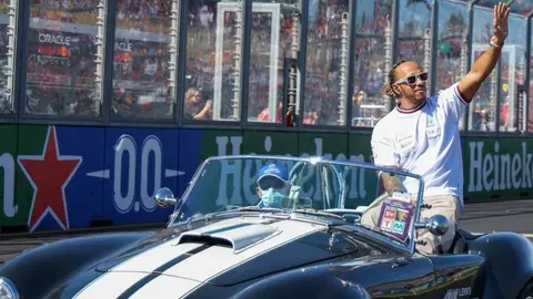 Fernando Alonso: 'Hamilton rompió todos los récords porque tenía el auto más rápido'