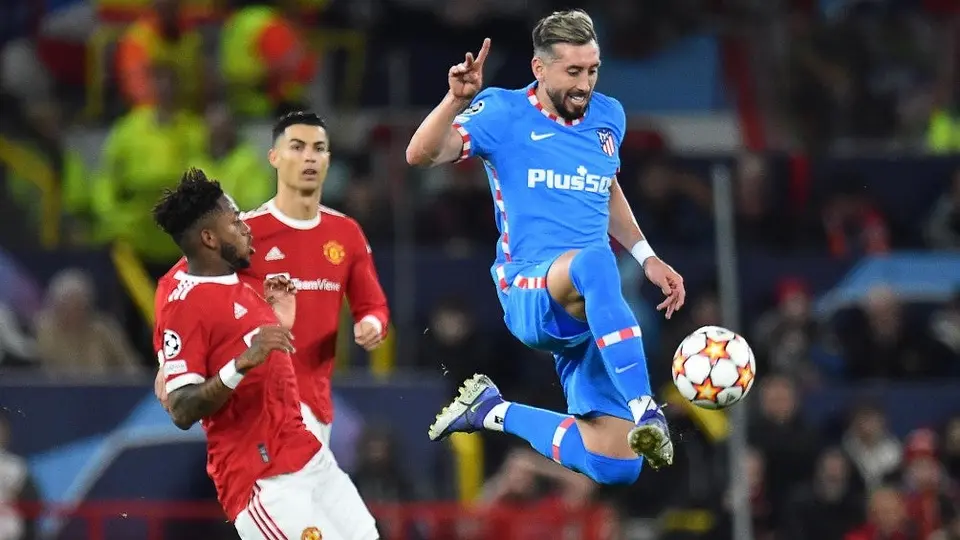 Héctor Herrera fue elogiado por la prensa española tras triunfo del Atleti ante el United