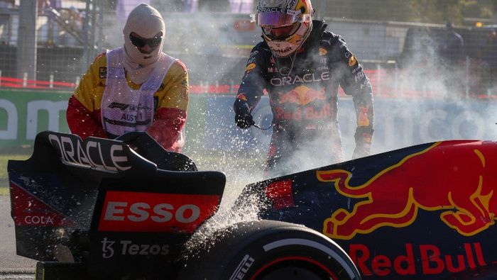 Max Verstappen tras abandonar el GP de Australia |RED BULL