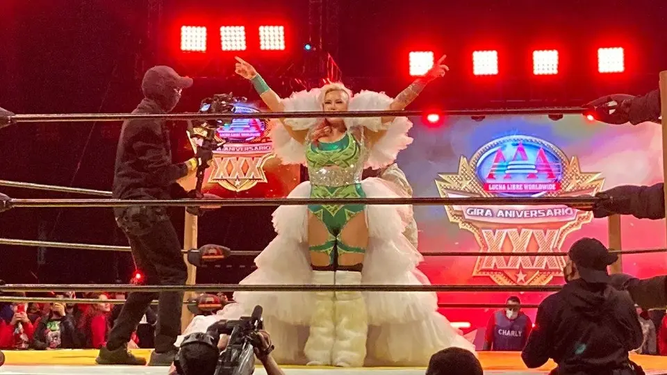 AAA: TAYA, retadora número 1 al reina de reinas