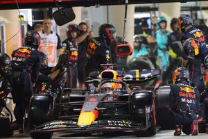 Red Bull recibió burlas de Mercedes: ‘Te encanta verlo’