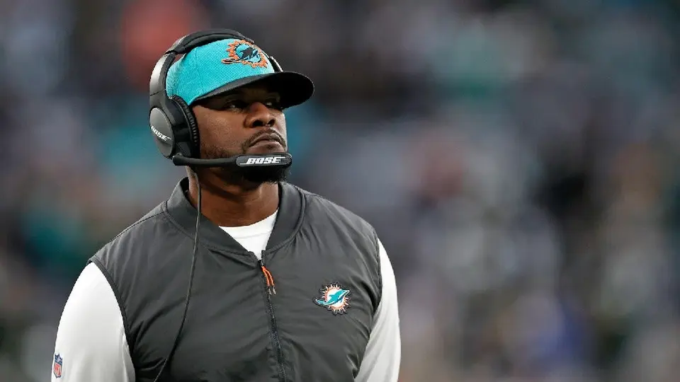 NFL: Pittsburgh Steelers contrató a Brian Flores como asistente defensivo