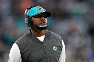 NFL: Pittsburgh Steelers contrató a Brian Flores como asistente defensivo