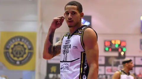 NBA: Juan Toscano no renovará con los Warriors; será agente libre