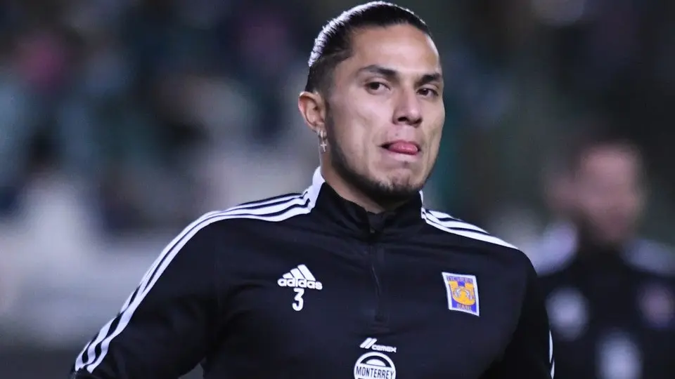 Tigres: Carlos Salcedo está en el radar del Porto, afirman en Portugal