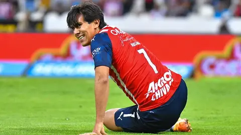 Chivas: José Juan Macías quedó descartado para el partido frente al Necaxa